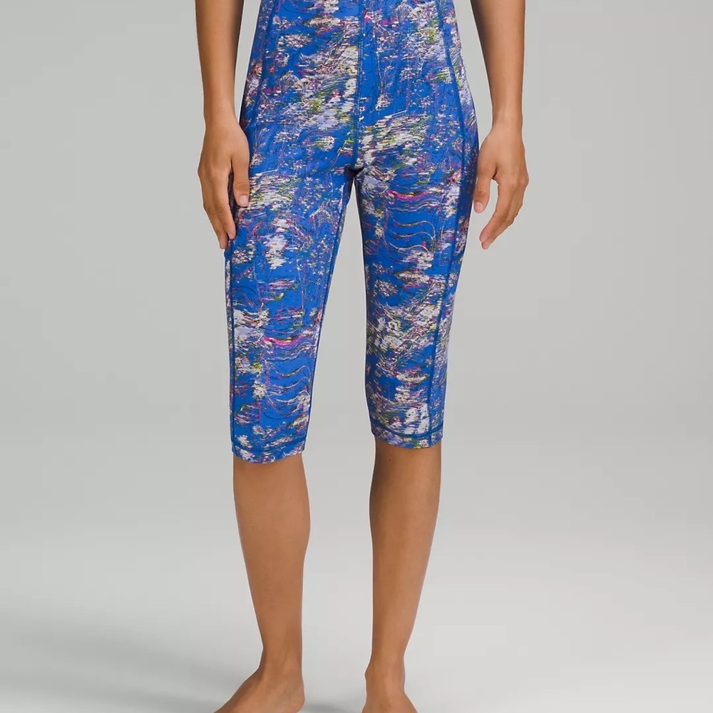 Lululemon High-Rise Paddle Crop 15.75" Length